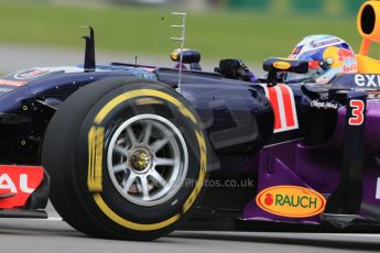 World © Octane Photographic Ltd. Infiniti Red Bull Racing RB11 – Daniel Ricciardo. Friday 5th June 2015, F1 Canadian GP Practice 1, Circuit Gilles Villeneuve, Montreal, Canada. Digital Ref: 1291LB1D9095