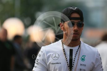 World © Octane Photographic Ltd. Mercedes AMG Petronas F1 W06 Hybrid – Lewis Hamilton. Sunday 20th September 2015, F1 Singapore Grand Prix Drivers Parade, Marina Bay. Digital Ref: 1435LB1D8365