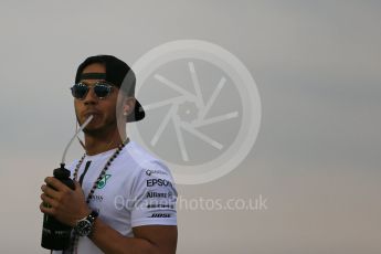 World © Octane Photographic Ltd. Mercedes AMG Petronas F1 W06 Hybrid – Lewis Hamilton. Sunday 20th September 2015, F1 Singapore Grand Prix Drivers Parade, Marina Bay. Digital Ref: 1435LB1D8498