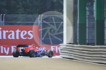 World © Octane Photographic Ltd. Manor Marussia F1 Team MR03B – Alexander Rossi. Friday 18th September 2015, F1 Singapore Grand Prix Practice 1, Marina Bay. Digital Ref:
