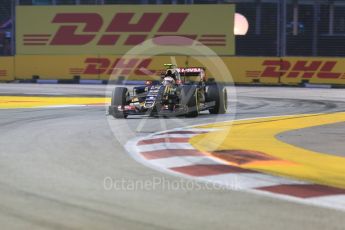 World © Octane Photographic Ltd. Lotus F1 Team E23 Hybrid – Pastor Maldonado. Friday 18th September 2015, F1 Singapore Grand Prix Practice 1, Marina Bay. Digital Ref: