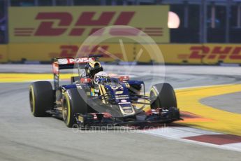 World © Octane Photographic Ltd. Lotus F1 Team E23 Hybrid – Romain Grosjean. Friday 18th September 2015, F1 Singapore Grand Prix Practice 1, Marina Bay. Digital Ref:
