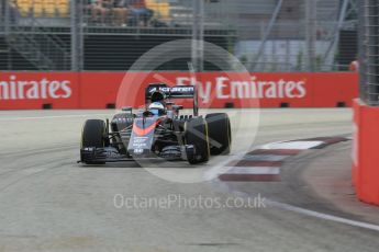 World © Octane Photographic Ltd. McLaren Honda MP4/30 – Fernando Alonso. Friday 18th September 2015, F1 Singapore Grand Prix Practice 1, Marina Bay. Digital Ref: