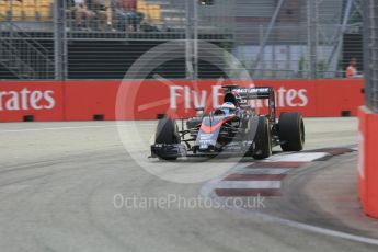 World © Octane Photographic Ltd. McLaren Honda MP4/30 – Fernando Alonso. Friday 18th September 2015, F1 Singapore Grand Prix Practice 1, Marina Bay. Digital Ref: