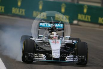 World © Octane Photographic Ltd. Mercedes AMG Petronas F1 W06 Hybrid – Lewis Hamilton. Friday 18th September 2015, F1 Singapore Grand Prix Practice 1, Marina Bay. Digital Ref: