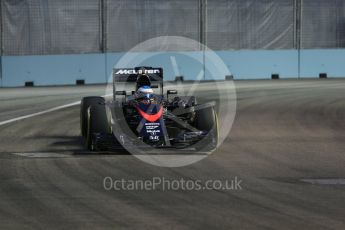 World © Octane Photographic Ltd. McLaren Honda MP4/30 – Fernando Alonso. Friday 18th September 2015, F1 Singapore Grand Prix Practice 1, Marina Bay. Digital Ref: