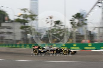World © Octane Photographic Ltd. Lotus F1 Team E23 Hybrid – Romain Grosjean. Friday 18th September 2015, F1 Singapore Grand Prix Practice 1, Marina Bay. Digital Ref: