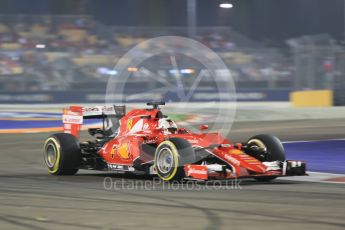 World © Octane Photographic Ltd. Scuderia Ferrari SF15-T– Sebastian Vettel. Friday 18th September 2015, F1 Singapore Grand Prix Practice 2, Marina Bay. Digital Ref: 1429CB5D0273