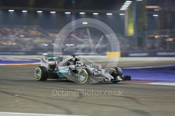 World © Octane Photographic Ltd. Mercedes AMG Petronas F1 W06 Hybrid – Lewis Hamilton. Friday 18th September 2015, F1 Singapore Grand Prix Practice 2, Marina Bay. Digital Ref: 1429CB5D0328