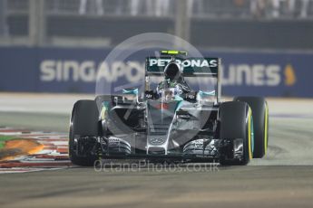 World © Octane Photographic Ltd. Mercedes AMG Petronas F1 W06 Hybrid – Nico Rosberg. Friday 18th September 2015, F1 Singapore Grand Prix Practice 2, Marina Bay. Digital Ref: 1429CB7D0544