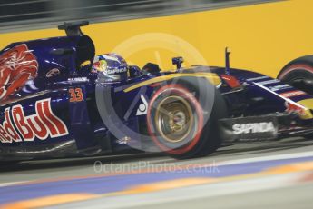 World © Octane Photographic Ltd. Scuderia Toro Rosso STR10 – Max Verstappen. Friday 18th September 2015, F1 Singapore Grand Prix Practice 2, Marina Bay. Digital Ref: 1429CB7D0932
