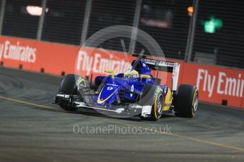 World © Octane Photographic Ltd. Sauber F1 Team C34-Ferrari – Marcus Ericsson. Friday 18th September 2015, F1 Singapore Grand Prix Practice 2, Marina Bay. Digital Ref: 1429LB1D5918