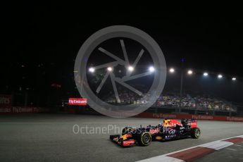 World © Octane Photographic Ltd. Infiniti Red Bull Racing RB11 – Daniel Ricciardo. Friday 18th September 2015, F1 Singapore Grand Prix Practice 2, Marina Bay. Digital Ref: 1429LB1D6191