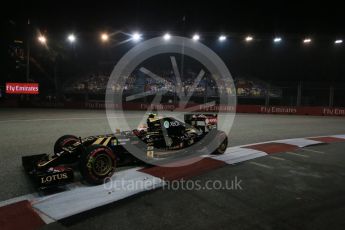 World © Octane Photographic Ltd. Lotus F1 Team E23 Hybrid – Pastor Maldonado. Friday 18th September 2015, F1 Singapore Grand Prix Practice 2, Marina Bay. Digital Ref: 1429LB1D6481