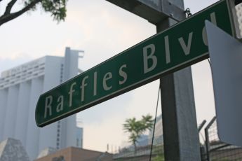 World © Octane Photographic Ltd. Raffles Blv road sign. Saturday 19th September 2015, F1 Singapore Grand Prix Practice 3, Marina Bay. Digital Ref: 1433CB5D0621