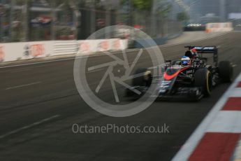 World © Octane Photographic Ltd. McLaren Honda MP4/30 – Fernando Alonso. Saturday 19th September 2015, F1 Singapore Grand Prix Practice 3, Marina Bay. Digital Ref: 1433CB5D0683