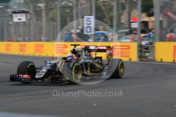 World © Octane Photographic Ltd. Lotus F1 Team E23 Hybrid – Romain Grosjean. Saturday 19th September 2015, F1 Singapore Grand Prix Practice 3, Marina Bay. Digital Ref: 1433CB7D1440
