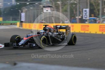 World © Octane Photographic Ltd. McLaren Honda MP4/30 – Fernando Alonso. Saturday 19th September 2015, F1 Singapore Grand Prix Practice 3, Marina Bay. Digital Ref: 1433CB7D1445