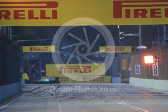 World © Octane Photographic Ltd. Mercedes AMG Petronas F1 W06 Hybrid – Lewis Hamilton. Saturday 19th September 2015, F1 Singapore Grand Prix Practice 3, Marina Bay. Digital Ref: 1433CB7D1640