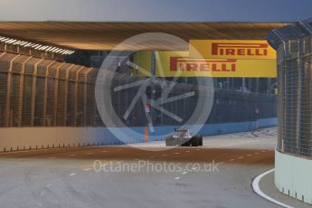 World © Octane Photographic Ltd. Scuderia Toro Rosso STR10 – Max Verstappen. Saturday 19th September 2015, F1 Singapore Grand Prix Practice 3, Marina Bay. Digital Ref: 1433CB7D1751