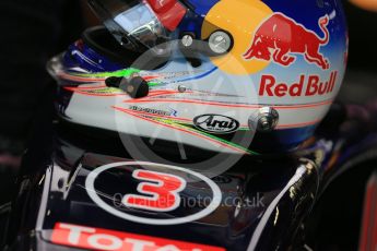 Ricciardo. Saturday 19th September 2015, F1 Singapore Grand Prix Practice 3, Marina Bay. Digital Ref: 1433LB1D6964