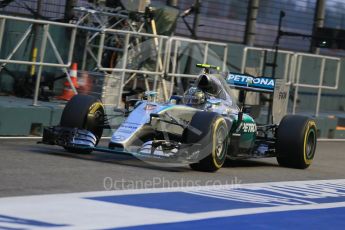World © Octane Photographic Ltd. Mercedes AMG Petronas F1 W06 Hybrid – Nico Rosberg. Saturday 19th September 2015, F1 Singapore Grand Prix Practice 3, Marina Bay. Digital Ref: 1433LB1D7183