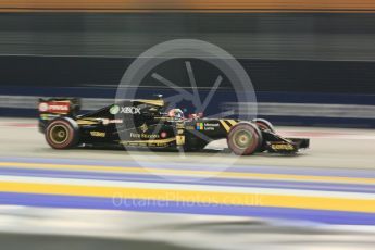 World © Octane Photographic Ltd. Lotus F1 Team E23 Hybrid – Romain Grosjean. Saturday 19th September 2015, F1 Singapore Grand Prix Qualifying, Marina Bay. Digital Ref: 1434CB5D0783