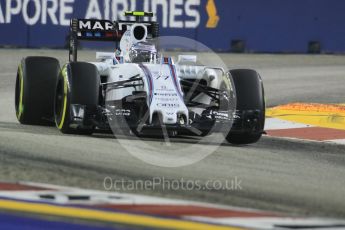 World © Octane Photographic Ltd. Williams Martini Racing FW37 – Valtteri Bottas. Saturday 19th September 2015, F1 Singapore Grand Prix Qualifying, Marina Bay. Digital Ref: 1434CB7D1922