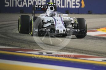 World © Octane Photographic Ltd. Williams Martini Racing FW37 – Valtteri Bottas. Saturday 19th September 2015, F1 Singapore Grand Prix Qualifying, Marina Bay. Digital Ref: 1434CB7D1987