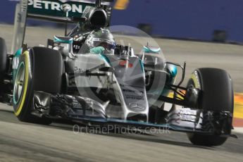 World © Octane Photographic Ltd. Mercedes AMG Petronas F1 W06 Hybrid – Nico Rosberg. Saturday 19th September 2015, F1 Singapore Grand Prix Qualifying, Marina Bay. Digital Ref: 1434CB7D2018