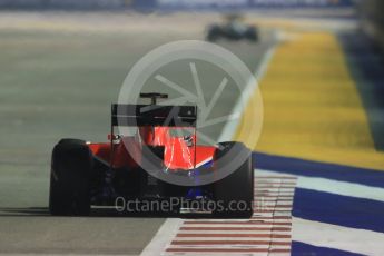 World © Octane Photographic Ltd. Manor Marussia F1 Team MR03B – William Stevens. Saturday 19th September 2015, F1 Singapore Grand Prix Qualifying, Marina Bay. Digital Ref: 1434CB7D2102