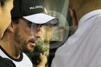 World © Octane Photographic Ltd. McLaren Honda MP4/30 – Fernando Alonso. Saturday 19th September 2015, F1 Singapore Grand Prix Qualifying, Marina Bay. Digital Ref: 1434CB7D2209