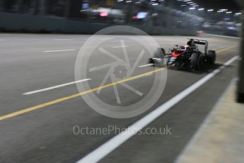 World © Octane Photographic Ltd. McLaren Honda MP4/30 - Jenson Button. Saturday 19th September 2015, F1 Singapore Grand Prix Qualifying, Marina Bay. Digital Ref: 1434LB1D7948