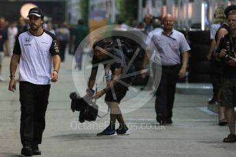 World © Octane Photographic Ltd. McLaren Honda MP4/30 – Fernando Alonso. Saturday 19th September 2015, F1 Singapore Grand Prix Qualifying, Marina Bay. Digital Ref: 1434LB1D8037