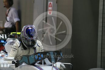 World © Octane Photographic Ltd. Williams Martini Racing FW37 – Valtteri Bottas. Saturday 19th September 2015, F1 Singapore Grand Prix Qualifying, Marina Bay. Digital Ref: 1434LB1D8071