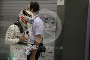 World © Octane Photographic Ltd. Mercedes AMG Petronas F1 W06 Hybrid – Lewis Hamilton. Saturday 19th September 2015, F1 Singapore Grand Prix Qualifying, Marina Bay. Digital Ref: 1434LB1D8119