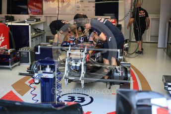 World © Octane Photographic Ltd. Scuderia Toro Rosso STR10 – Max Verstappen. Saturday 19th September 2015, F1 Singapore Grand Prix Pit lane, Marina Bay. Digital Ref: 1432CB5D0530