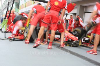 World © Octane Photographic Ltd. Scuderia Ferrari SF15-T– pit stop practice. Saturday 19th September 2015, F1 Singapore Grand Prix Pit lane, Marina Bay. Digital Ref: 1432CB5D0557