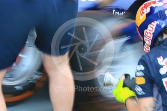 World © Octane Photographic Ltd. Infiniti Red Bull Racing pit stop practice. Saturday 19th September 2015, F1 Singapore Grand Prix Pit lane, Marina Bay. Digital Ref: 1432CB7D1344