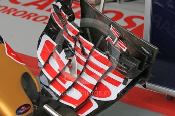 World © Octane Photographic Ltd. Scuderia Toro Rosso STR10. Friday 18th September 2015, F1 Singapore Grand Prix Pit Lane, Marina Bay. Digital Ref: 1427CB7D0212