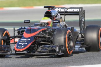 World © Octane Photographic Ltd. McLaren Honda MP4/30 – Oliver Turvey. Sunday Tuesday 12th 2015, F1 In-season testing, Circuit de Barcelona-Catalunya, Spain. Digital Ref: 1268CB1L8902