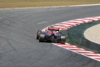 World © Octane Photographic Ltd. Scuderia Toro Rosso STR10 – Pierre Gasly. Tuesday 12th May 2015, F1 In-season testing, Circuit de Barcelona-Catalunya, Spain. Digital Ref: 1268LB1D1901