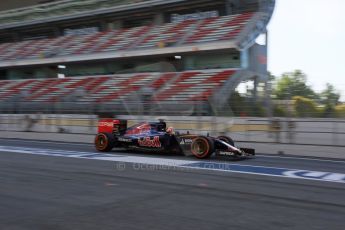World © Octane Photographic Ltd. Scuderia Toro Rosso STR10 – Pierre Gasly. Tuesday 12th May 2015, F1 In-season testing, Circuit de Barcelona-Catalunya, Spain. Digital Ref: 1268LB5D2088