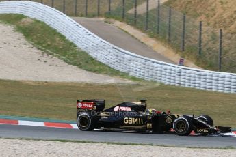 World © Octane Photographic Ltd. Lotus F1 Team E23 Hybrid – Pastor Maldonado. Tuesday 12th May 2015, F1 In-season testing, Circuit de Barcelona-Catalunya, Spain. Digital Ref: 1268LB7D1634