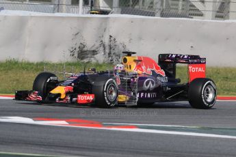 World © Octane Photographic Ltd. Infiniti Red Bull Racing RB11 – Pierre Gasly. Wednesday 13th May 2015, F1 In-season testing, Circuit de Barcelona-Catalunya, Spain. Digital Ref: 1269CB7D1952