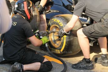 World © Octane Photographic Ltd. Lotus F1 Team E23 Hybrid crew practice a pit stops. Friday 8th May 2015, F1 Spanish GP Practice 1, Circuit de Barcelona-Catalunya, Spain. Digital Ref: 1249CB1L5980