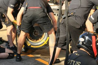 World © Octane Photographic Ltd. Lotus F1 Team E23 Hybrid crew practice a pit stops. Friday 8th May 2015, F1 Spanish GP Practice 1, Circuit de Barcelona-Catalunya, Spain. Digital Ref: 1249CB1L6004