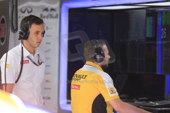 World © Octane Photographic Ltd. Renault Sport team members in the garage during Practice 1.  Friday 8th May 2015, F1 Spanish GP Practice 1, Circuit de Barcelona-Catalunya, Spain. Digital Ref: 1249CB5D0489