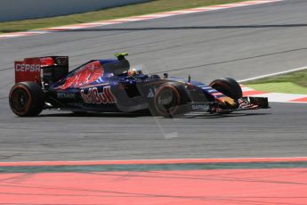 World © Octane Photographic Ltd. Scuderia Toro Rosso STR10 – Carlos Sainz Jnr. Friday 8th May 2015, F1 Spanish GP Practice 2, Circuit de Barcelona-Catalunya, Spain. Digital Ref: 1251CB5D0916