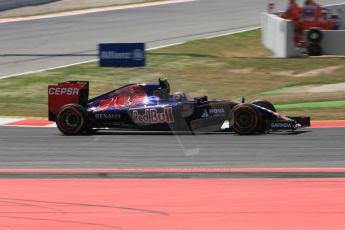 World © Octane Photographic Ltd. Scuderia Toro Rosso STR10 – Carlos Sainz Jnr. Friday 8th May 2015, F1 Spanish GP Practice 2, Circuit de Barcelona-Catalunya, Spain. Digital Ref: 1251CB5D0985